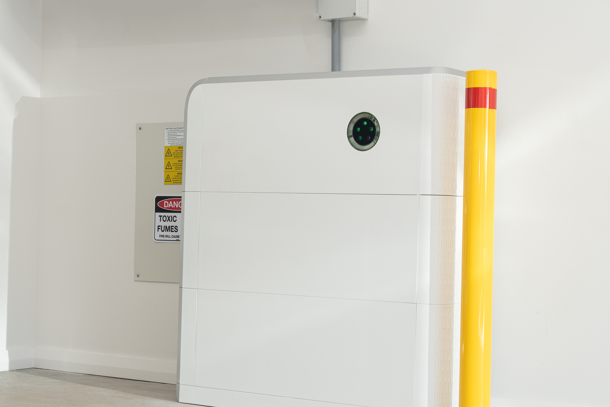 Battery_storage_2121x1414